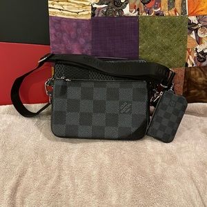 Louis Vuitton Trio Messenger in Damiere Graphite